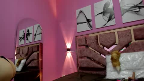 mavie_ivanova online show from October 29, 3:20 am