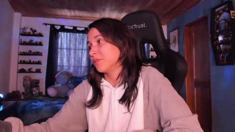 Hilary online show from December 14, 12:01 pm