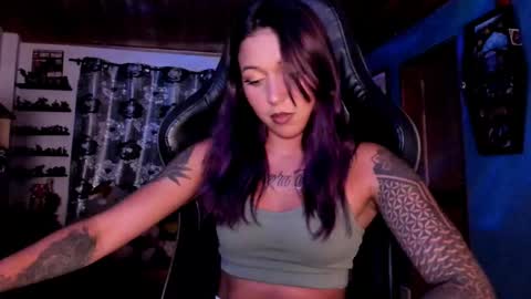 Hilary online show from October 9, 10:30 pm