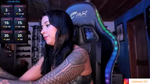 Hilary online show from November 26, 10:33 pm