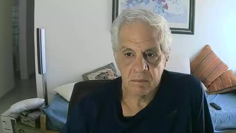 Snapshot of max_2017 chatting on February 12, 9:01 pm max_2017 online show from February 12, 9:01 pm