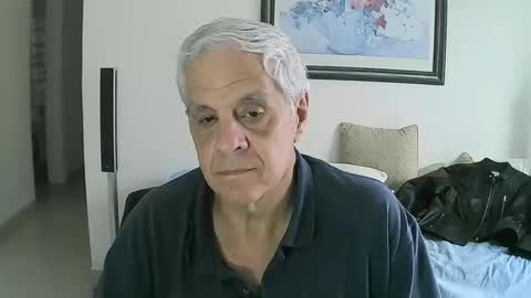 Snapshot of max_2017 chatting on November 9, 10:19 pm max_2017 online show from November 9, 10:19 pm