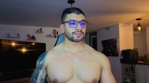 Max online show from November 5, 5:18 am