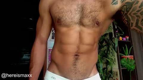 Max Follow me IGX hereismaxx online show from January 1, 6:59 pm