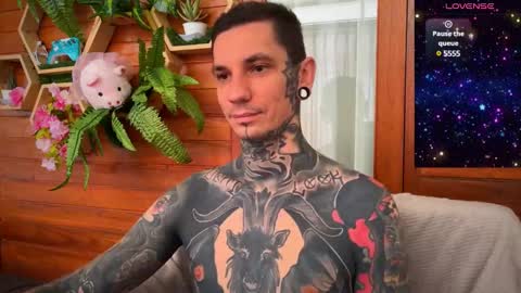    online show from December 7, 1:58 am