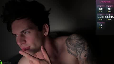 Max online show from December 31, 1:47 am