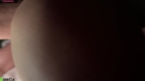 Max online show from October 25, 8:36 pm