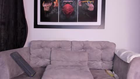 Maxcarther online show from December 5, 8:00 pm