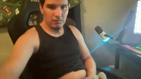 perezcouple online show from December 20, 7:04 am