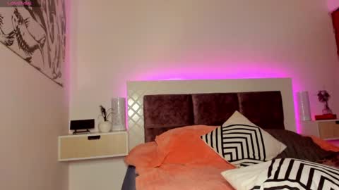 Max online show from February 1, 5:39 am