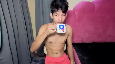 Reyn online show from November 16, 10:59 pm