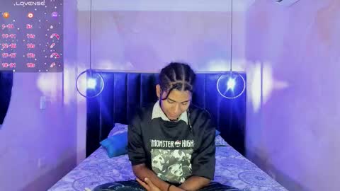 maxim online show from November 10, 3:05 am