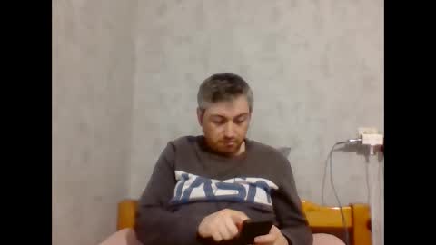 Snapshot of maximefrxx chatting on January 12, 10:12 pm Maxime online show from January 12, 10:12 pm