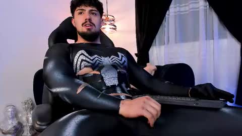 Maximo online show from October 4, 5:27 am