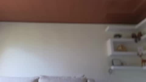 Snapshot of maximohoot chatting on December 5, 7:38 pm Sebastian online show from December 5, 7:38 pm