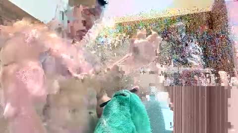 Snapshot of maximohoot chatting on December 19, 4:46 pm Sebastian online show from December 19, 4:46 pm