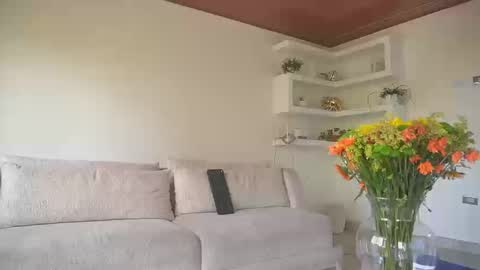 Snapshot of maximohoot chatting on September 25, 4:11 pm Sebastian online show from September 25, 4:11 pm