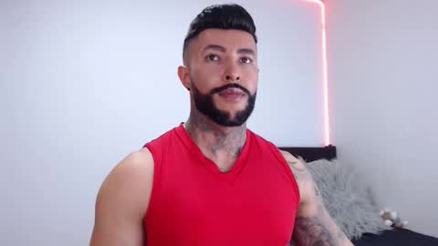 Independent Model online show from September 10, 3:17 am