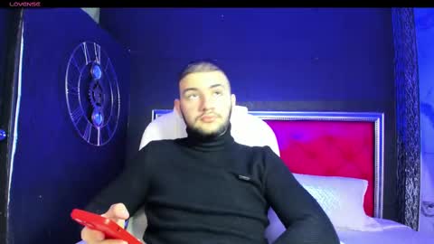 Maximus online show from December 6, 12:27 pm