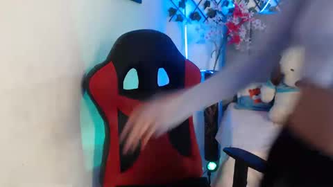 maxinesex_ online show from September 22, 1:35 pm