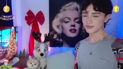 Max online show from December 5, 3:59 am