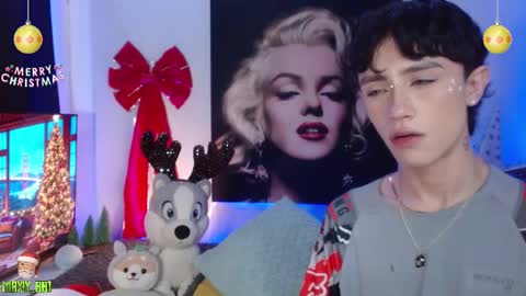 Max online show from December 5, 7:05 am