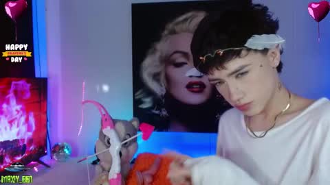 Max online show from February 16, 3:58 am