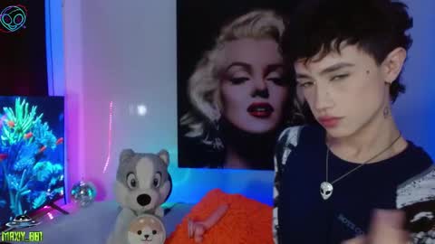 Max online show from March 6, 9:58 am