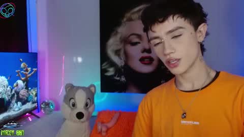 Max online show from March 10, 5:22 am