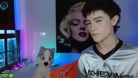 Max online show from March 11, 5:05 am