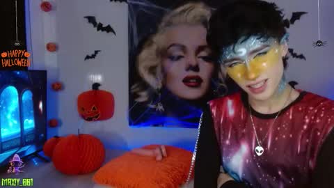 Max online show from October 6, 6:55 am