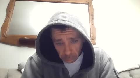 Snapshot of maxjr8008 chatting on December 5, 1:58 am maxjr8008 online show from December 5, 1:58 am