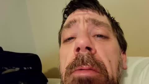 Snapshot of maxjr8008 chatting on February 9, 4:18 pm maxjr8008 online show from February 9, 4:18 pm