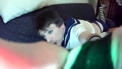 Snapshot of maxjr8008 chatting on September 10, 9:09 am maxjr8008 online show from September 10, 9:09 am