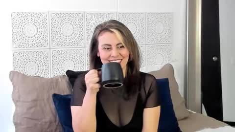 Snapshot of maxzy_star chatting on December 19, 3:08 pm Victoria online show from December 19, 3:08 pm