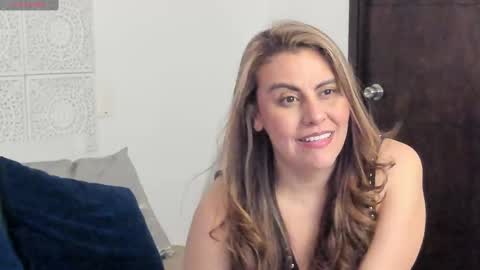 Snapshot of maxzy_star chatting on September 26, 10:03 pm Victoria online show from September 26, 10:03 pm