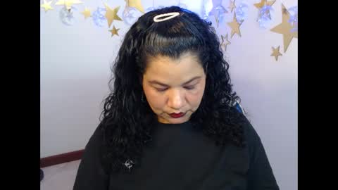 Snapshot of may_fk chatting on November 1, 5:31 am may_fk online show from November 1, 5:31 am