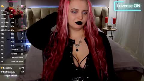 Maya Mils online show from February 26, 4:03 am