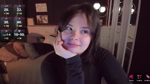 Snapshot of maya_muse chatting on December 14, 6:41 pm Woman online show from December 14, 6:41 pm