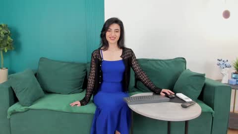 Maya online show from January 31, 2:39 pm