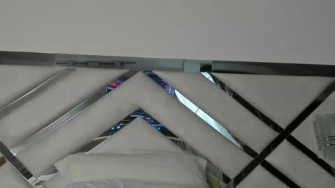 Snapshot of maybelline_666 chatting on March 1, 11:04 pm Maybelline69 online show from March 1, 11:04 pm