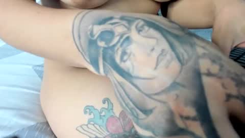 Snapshot of maybelline_666 chatting on October 14, 9:04 pm Maybelline69 online show from October 14, 9:04 pm