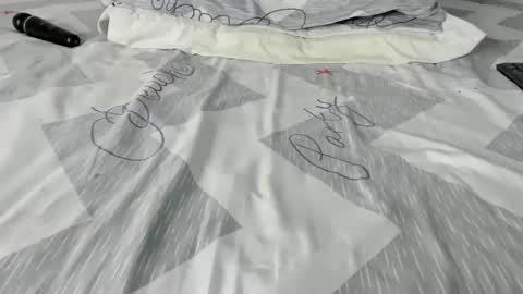 Snapshot of maybelline_666 chatting on October 16, 5:30 am Maybelline69 online show from October 16, 5:30 am