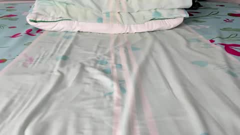 Snapshot of maybelline_666 chatting on November 7, 7:25 pm Maybelline69 online show from November 7, 7:25 pm