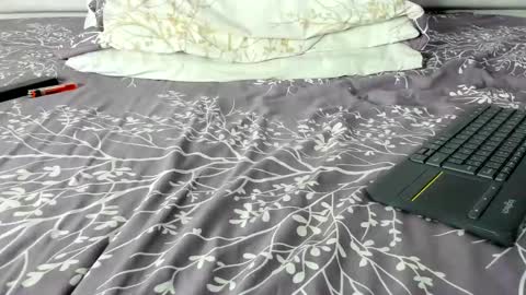 Snapshot of maybelline_666 chatting on November 18, 7:35 am Maybelline69 online show from November 18, 7:35 am