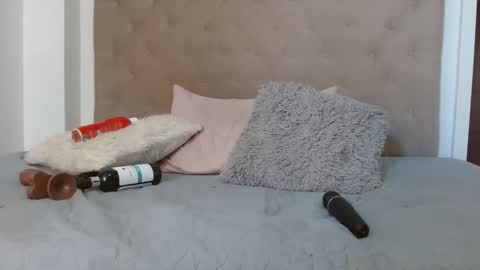 MAYA online show from November 9, 7:45 pm