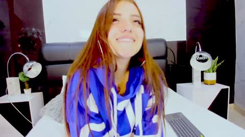 Maylin online show from January 26, 10:12 am