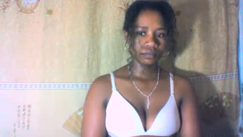 mayrah online show from February 13, 10:02 am