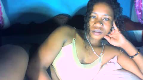 mayrah online show from February 26, 4:56 pm