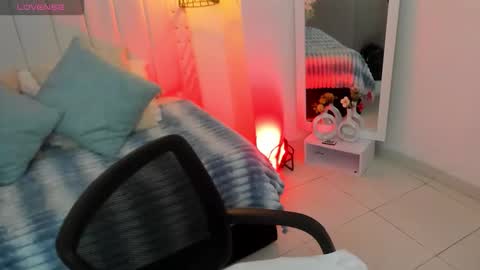 Mayu KIm online show from November 4, 7:24 pm